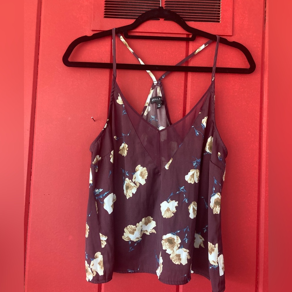 Kendall and Kylie Purple Floral White Rose Flowy Tank Top Size M